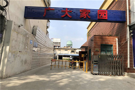 出售皇家半岛2014年新房一手房源1室1厅1卫46㎡